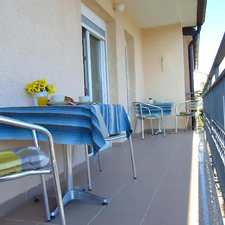 Arteon - Centar Apartment Porec